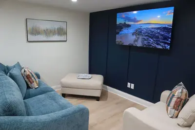 Image de Deja Blue at the beach! within 1. 5 mile from the beach with boat parking! !