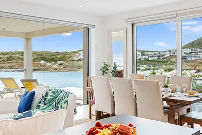 Image de Villa Solandra – 3br Oceanfront Sunset w/ Pool