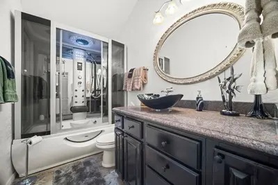 Image de Arvada Oasis:  Luxury, Comfort and Convenience