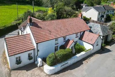 Image de Bullcroft - 6 Bedroom House - Oxwich