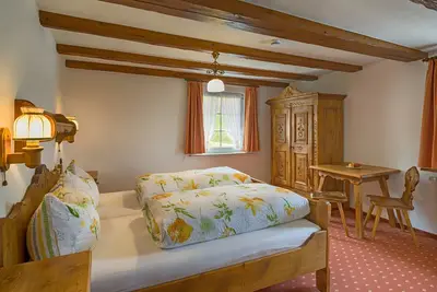 Image de Chambre 'Nr 4' avec vue sur les montagnes, terrasse partagée et Wi-Fi