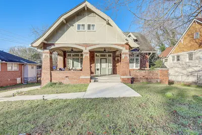 Image de 1 Mi to Dtwn: Pet-Friendly Macon Home w/ Yard