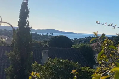 Image de Très bel appartement avec vue sur mer, au calme.