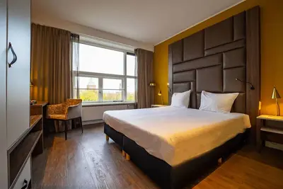 Image de A Relaxing Beachfront Stay with Onsite Dining, Just Steps from Vlissingen’s Best