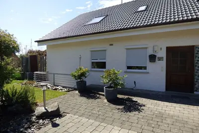 Image de Ferienwohnung Nerz - Holiday apartment with garden