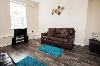 Image de Perfect Location with Parking - Jersey House