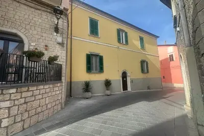 Image de From Aunt Sisina - Historical House