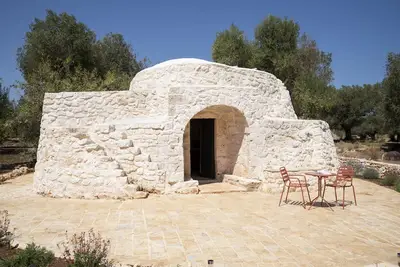 Image de Trullo fante ilare