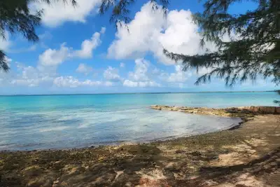 Image de By the Bay - Brand New Apartment, Steps to the Sea, Walk to Town