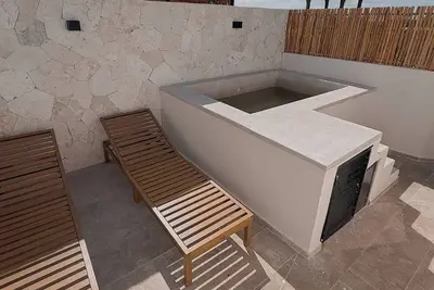 Image de A calm, modern escape tucked in Tulum’s jungle