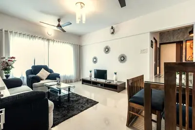 Image de Bollywood-Inspired 3bhk with Kitchen in Kandivali