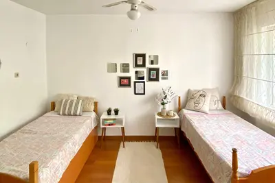 Image de Aydinoglu Suites-No Air Condition But Ceiling Fans \n-4 Rooms- Central Heating