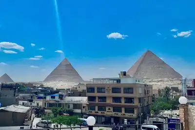 Image de red pyramids hotel