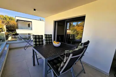 Image de Appartement de vacances Njivice pour 1 - 4 personnes avec 2 chambres à coucher - Appartement de vaca