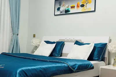 Image de Lavender 2Bedroom Luxary Apartment convinient for your stay during holiday.