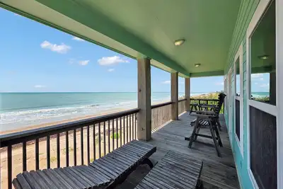 Image de Sea Mist-Beach Front-2 bedrooms, 2 bathrooms, sleeps 6.