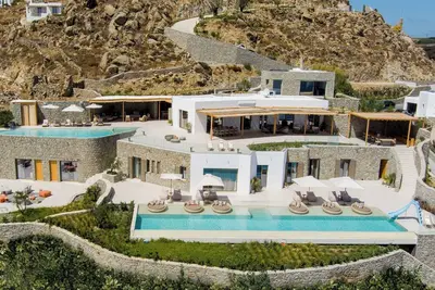 Image de Serenity Psarou Estate - A top-luxury, ultra-exclusive, 7-star villa in Mykonos