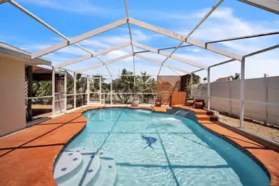 Image de New! Waterfront Escape with Private Pool & Gulf Access