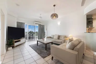 Image de Baywatch Escape Beachside Living near Darwin Cbd