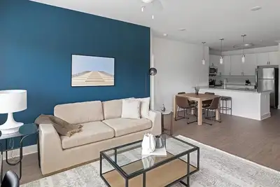 Image de Landing | Stylish 2bd, Gym, Pool