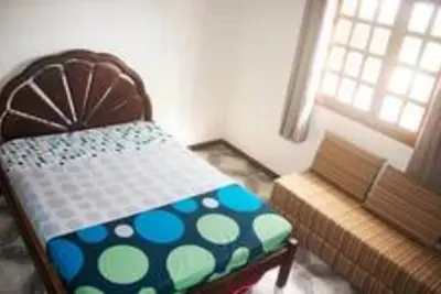 Image de High standard house 5 minutes from the beach, spacious with swimming pool!