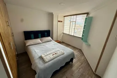 Image de Second floor apartment