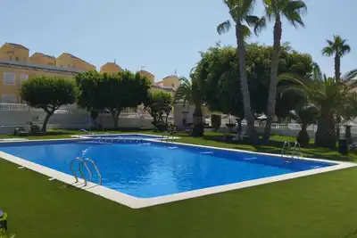 Image de Bungalow with pool, private patio of 17m2 and terrace (Playa del Carabassi)