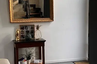 Image de Belle échoppe de 170 m2/ piscine/ 15 min du centre ville/ proche tous commerces