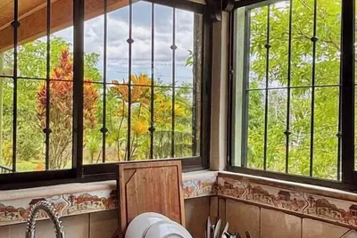 Image de Stay Near La Fortuna Hot Springs – Virdina