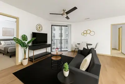 Image de Modern 2br Escape Near Uab & Attractions