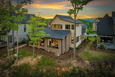 Image de Blowing Rock | Mountain Views, Club Access & Fireplace