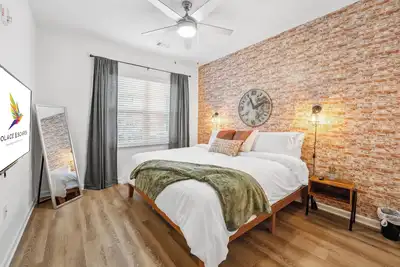 Image de Resort Style Luxury 1st Floor Ada Accessible Apartment with Pool, Gym, and More!