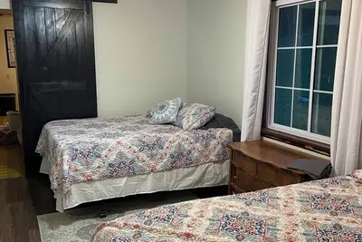 Image de Spacious 5-bedroom farmhouse 5 minutes from Hermann