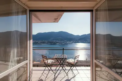 Image de Eye On Lake Como - Breva Collections