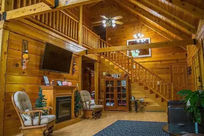 Image de Pool - Fire Pit - Rv Parking - Movie Theater - Arcade - Family Friendly