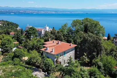 Image de Superbe appartement de 2 chambres à.