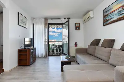 Appartement de vacances avec balcon et climatisation