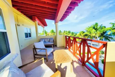 Image de Seaside 2Bedroom, Unit 9@Miramar Villas