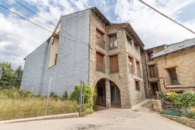 Image de Chalet 'Cambuleta En La Bastida' avec vue sur les montagnes, balcon et Wi-Fi