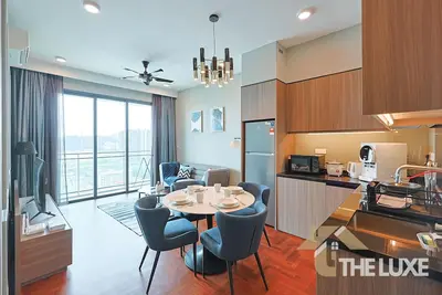 Image de 10 minutes to Midvalley! 4 pax 2 bedrooms apartment with shopping mall below