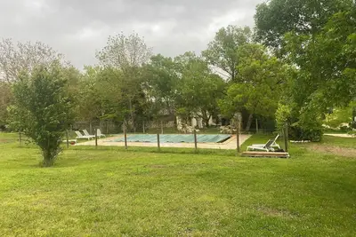 Image de Maison de campagne, parc et piscine privative. Animaux de compagnie acceptés