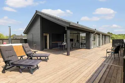 Image de Ha328 Hals - Rødkløvervej 3