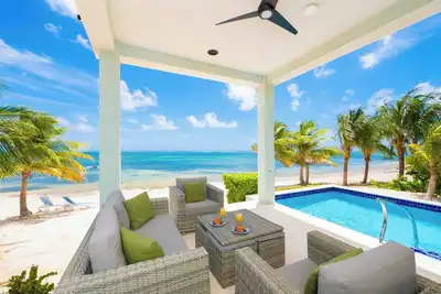 Image de You'So Breezy: New Beach House w/ Pool, & Backyard Snorkeling! Next to Ocean Frontiers