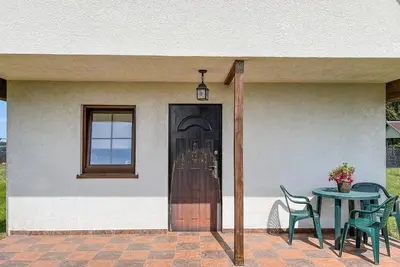 Image de Belle maison Ă Podamirowo avec vue sur.