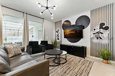 Image de Fantasy Themed Fun with Pool & Resort Access