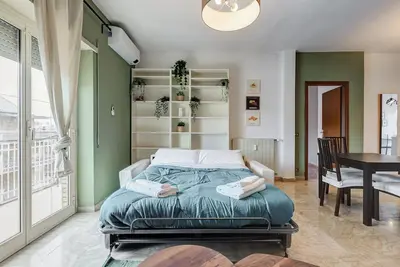 Image de Near Metro A - Modern Boho Style Apartment