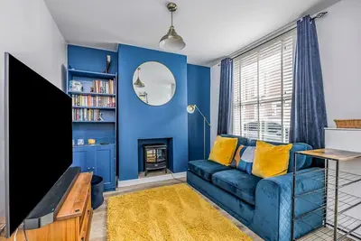 Image de Charming Coastal Southsea Home | Pass The Keys