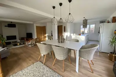 Image de Maison familiale avec piscine