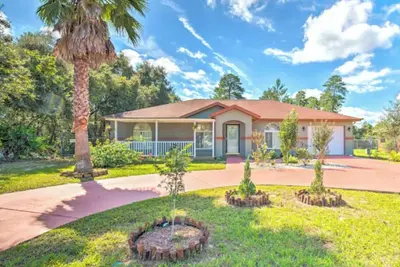 Image de Ocala Getaway w/ Pool + Dog-Friendly Stay