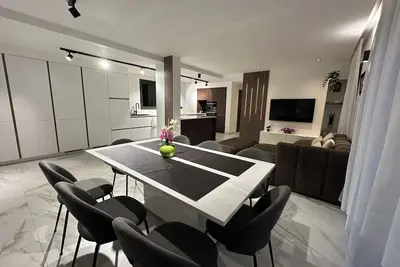 Image de Maison 3chambres entre Lac et montagnes, 5min de la plage à pied